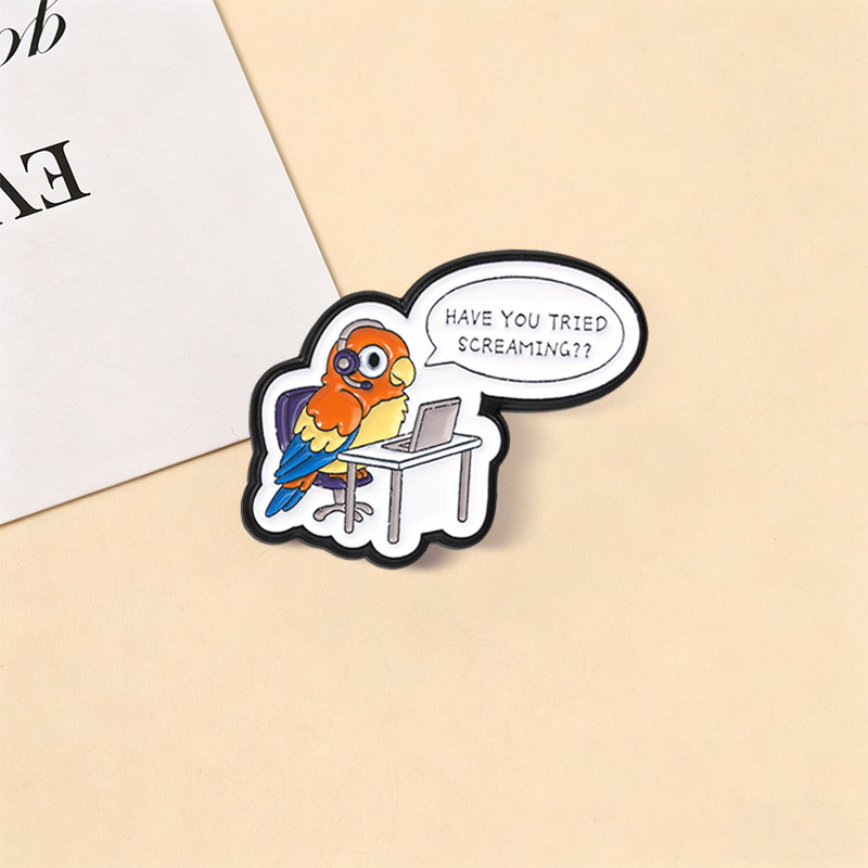 ¿Has probado el pin esmaltado  - Office Technician reseña y precio